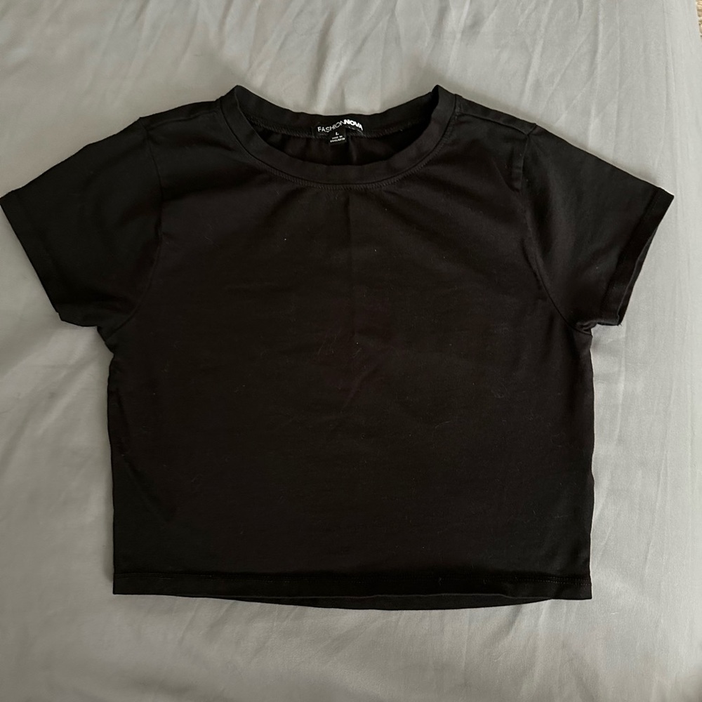Fashion Nova cropped top size large.
